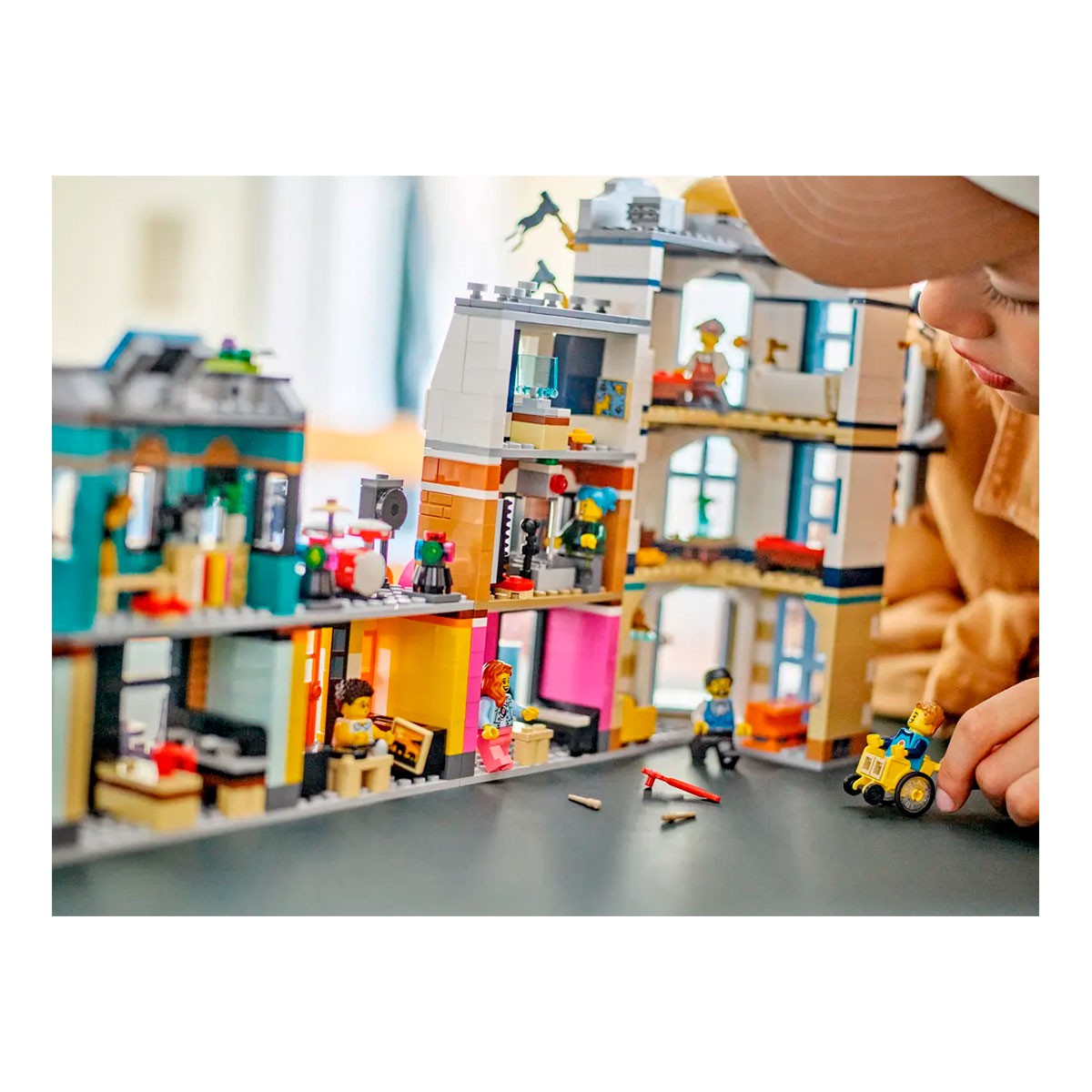 LEGO Creator Calle Mayor 31141