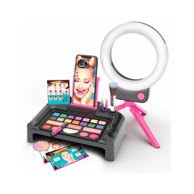 Crazy Chic - Teen Make Up Studio Influencer 18744