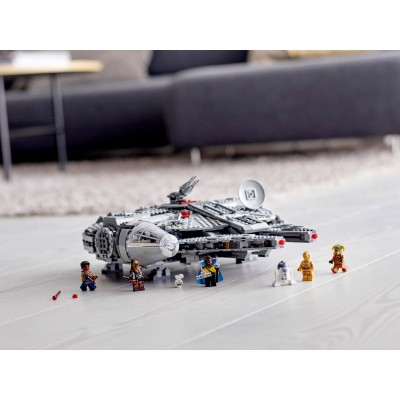 LEGO Star Wars Millennium Falcon 75257