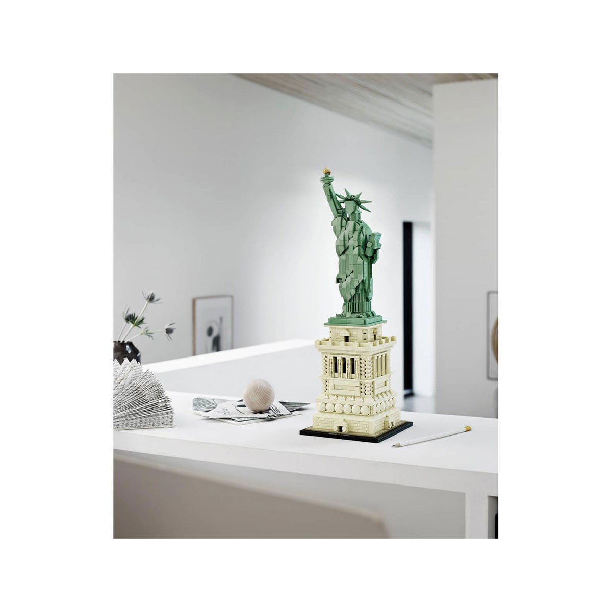 LEGO Architecture Statue of Liberty 21042