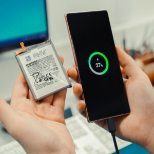 Samsung Galaxy Note 20 (Bateria Inchada)_YouGet_Repair-4